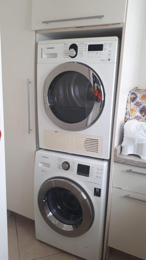 Balneário Camboriú Apto 3 Quartos No Centro A Beira Mar מראה חיצוני תמונה