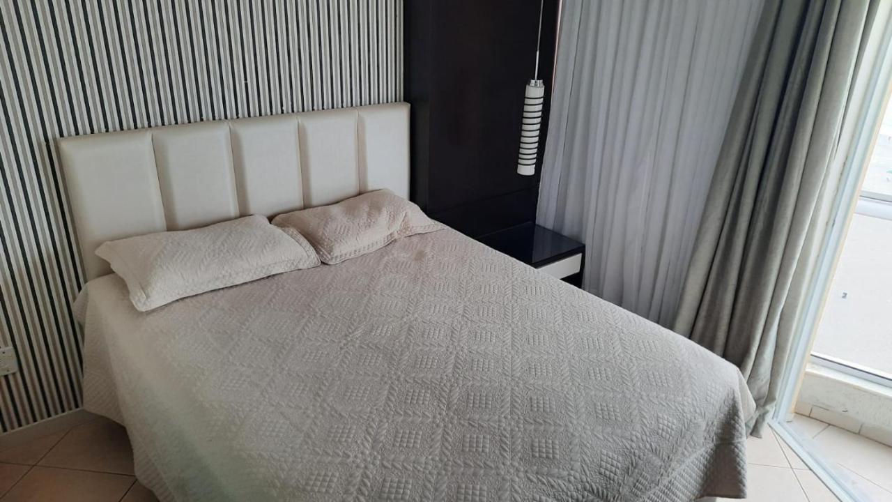 Balneário Camboriú Apto 3 Quartos No Centro A Beira Mar מראה חיצוני תמונה